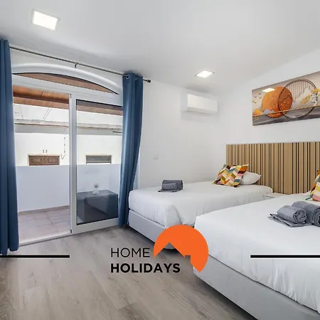 Apartment #305 Sea House By Holidays *