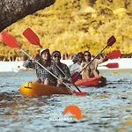 #305 Sea House Coastal Living Daire